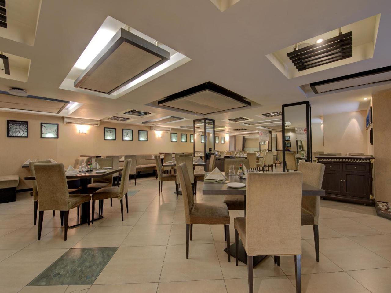 Oyo 1864 Hotel Yuvraj Ράντσι Εξωτερικό φωτογραφία